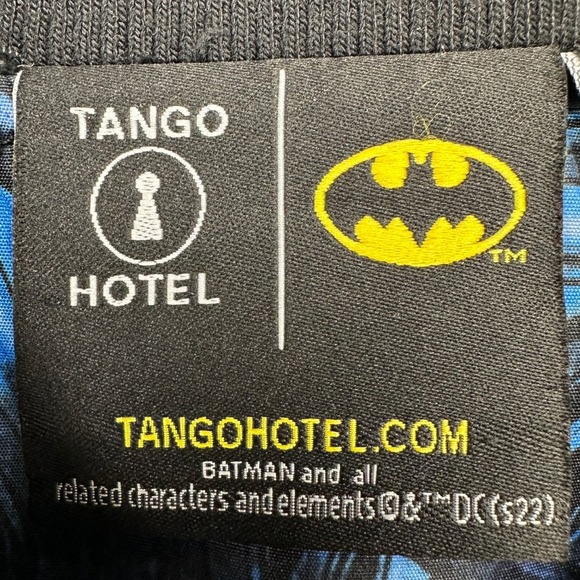 Tango Hotel Adult Mens Bomber Jacket Medium Multi Batman Joker Full‎ Zip Pockets - Picture 4 of 10